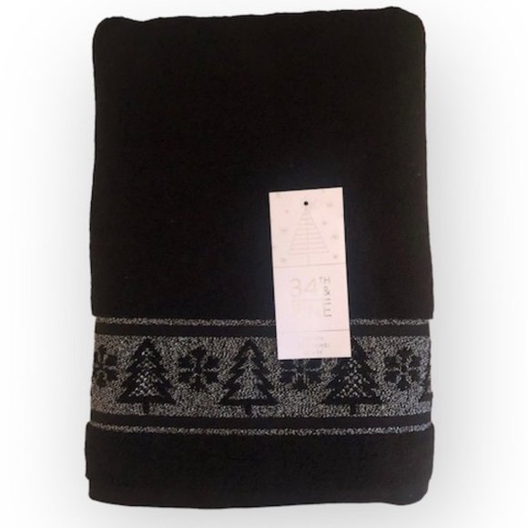 34th & Pine Black Gold Glitz Towel Set 2 Hand 1 Bath Towel Trees Snowflakes NWT - Picture 4 of 4